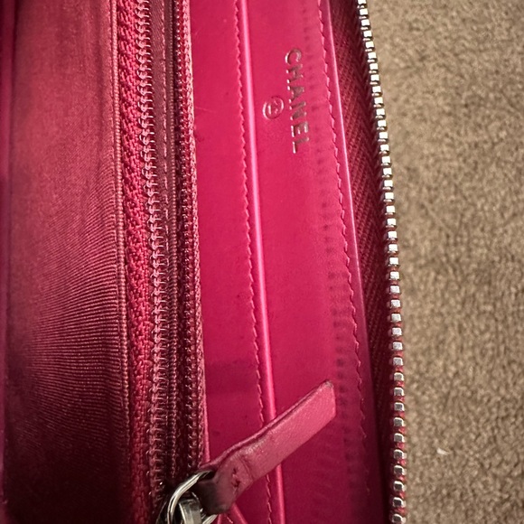 💯Authentic Chanel deep raspberry pink long wallet 💗💗 with authenticity cert. - Picture 5 of 15
